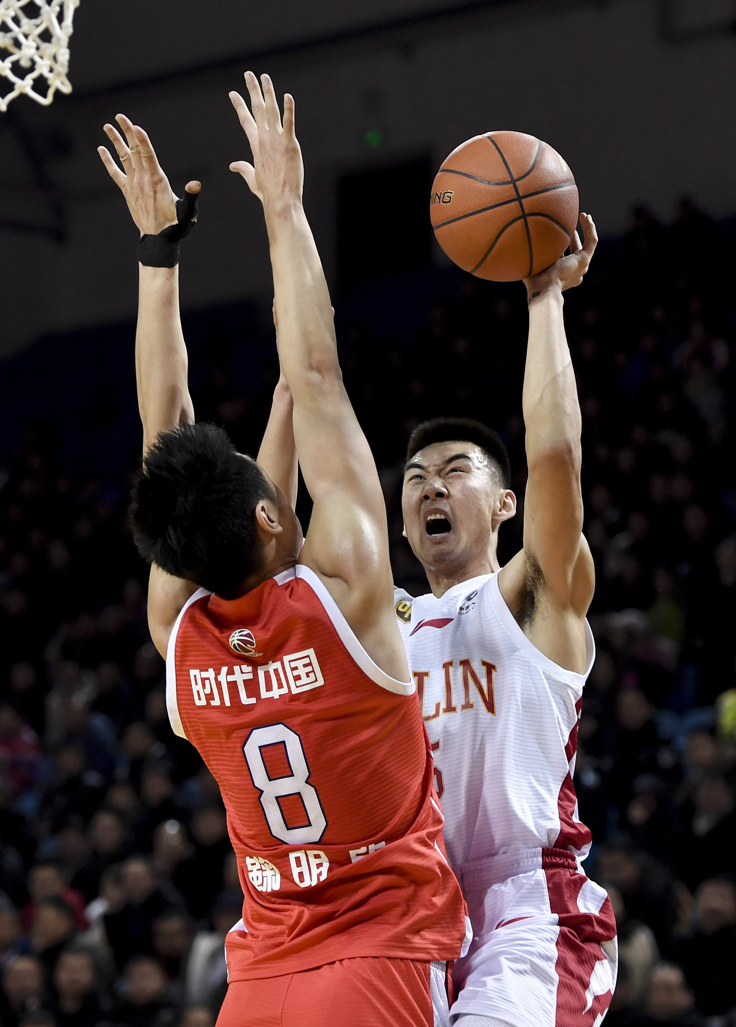 谢泼德飞身 谢泼德飞身